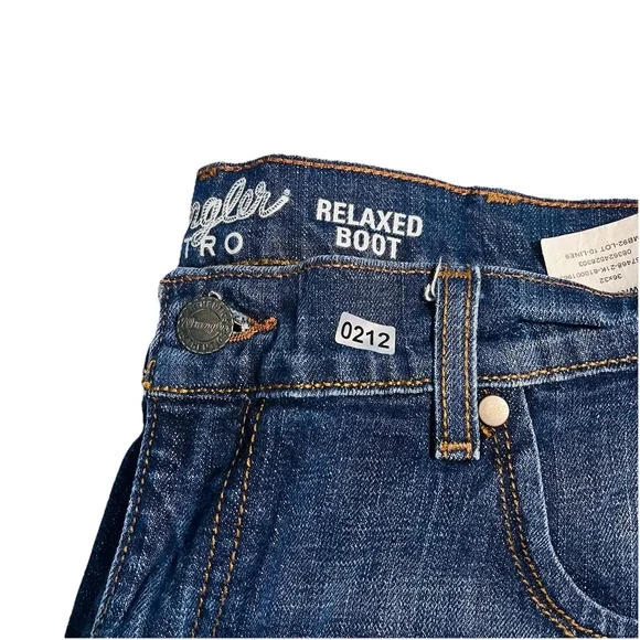 Wrangler Retro Relaxed Boot Cut Jeans Mens 36X32 Blue Denim Western Cowboy Adult - Picture 9 of 9